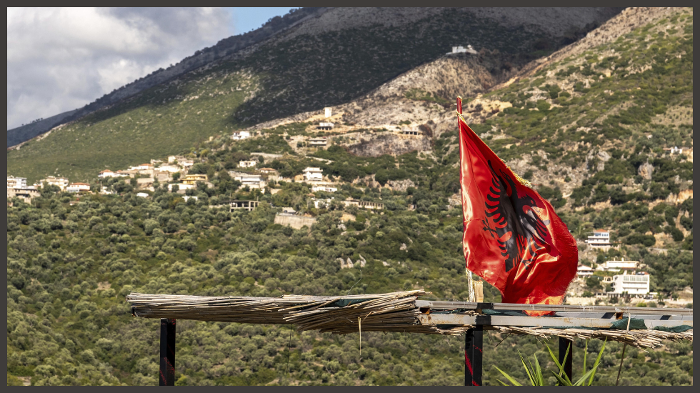 Serbien-beschuldigt-Kosovo-und-Albanien-Was-das-Wettr-sten-auf-dem-Balkan-f-r-die-Stabilit-t-der-Region-bedeutet