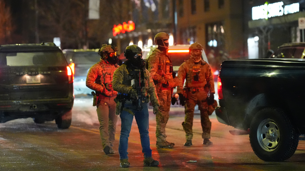 US-Einwanderungsbeh-rde-ICE-Nach-Todessch-ssen-in-Minneapolis-w-chst-der-Protest-gegen-die-US-Regierung