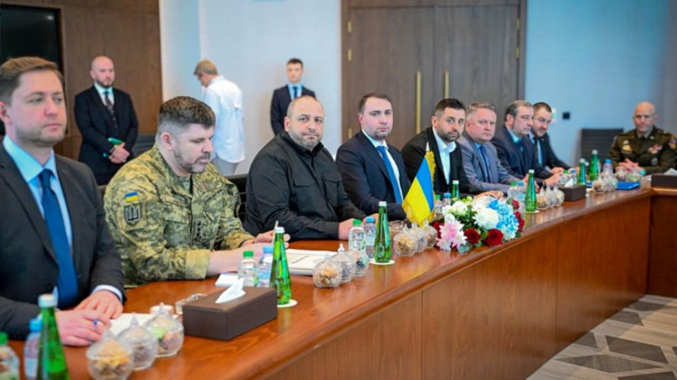 Verhandlungen-in-Abu-Dhabi-Russland-lehnt-nach-wie-vor-Kompromisse-ab