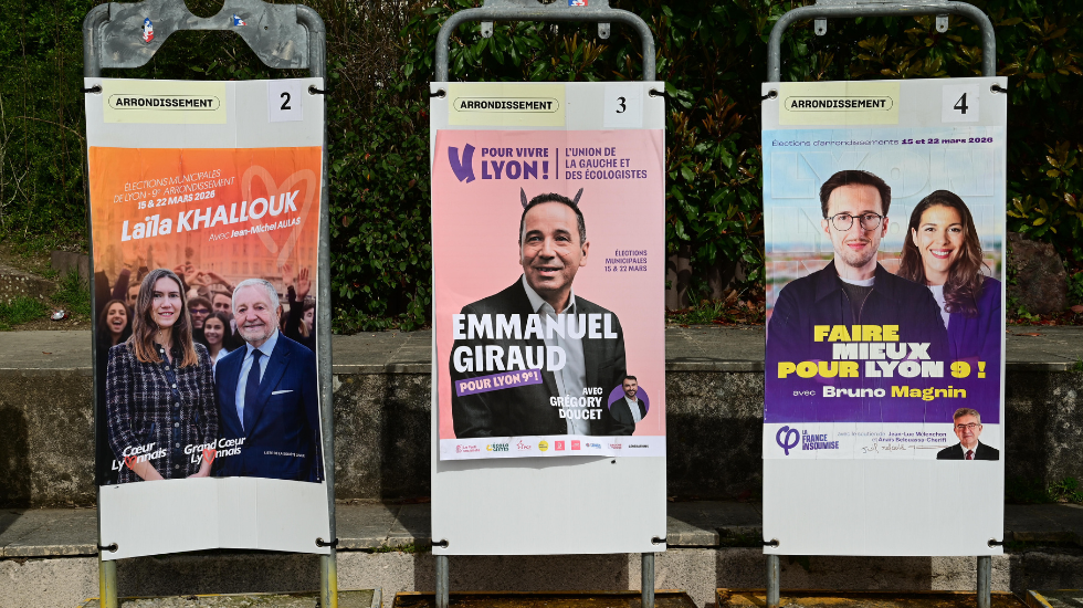 Poster der Hauptkandidaten für die Kommunalwahlen